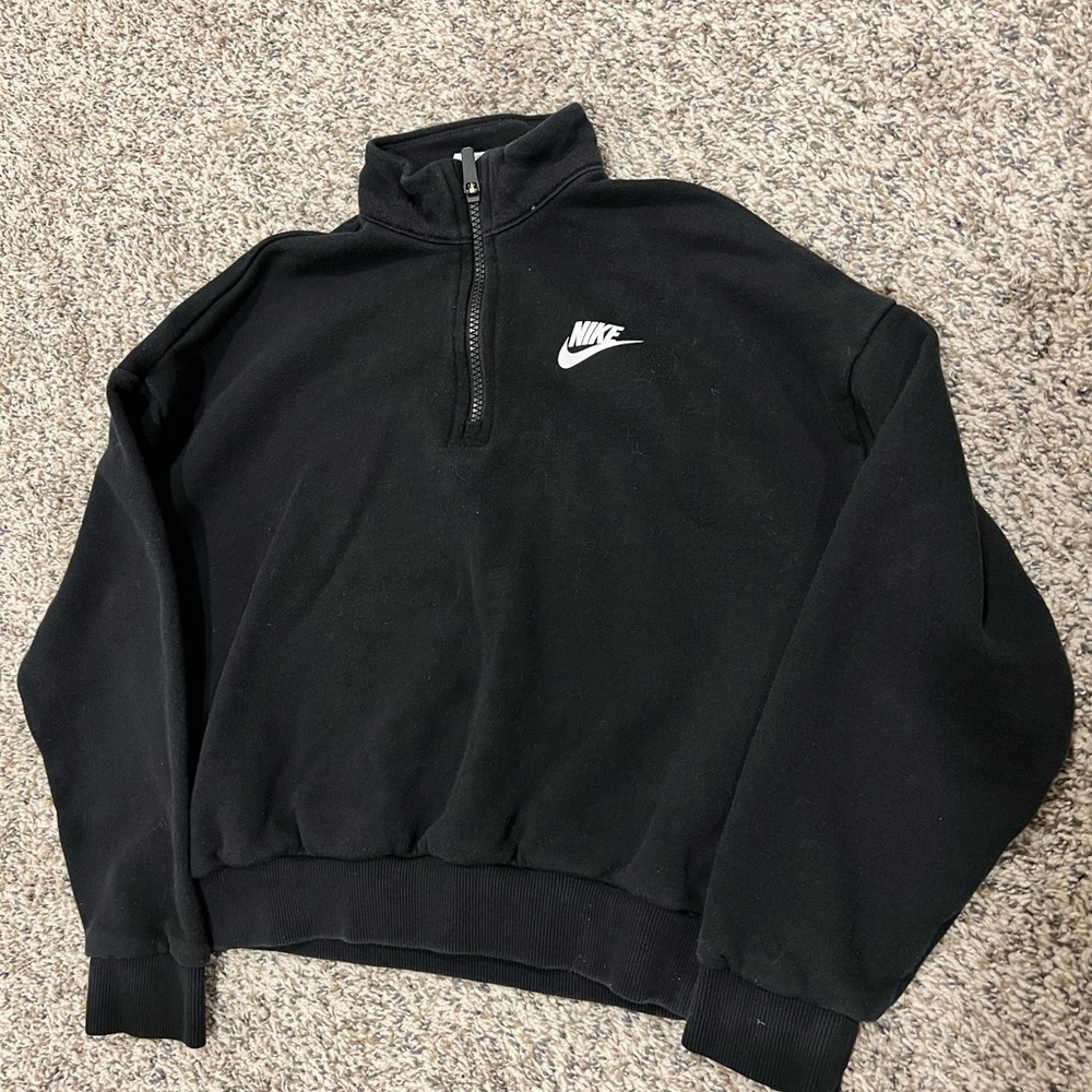 Nike Youth medium cropped black zip in good preowned used condition adult XS - Picture 3 of 3